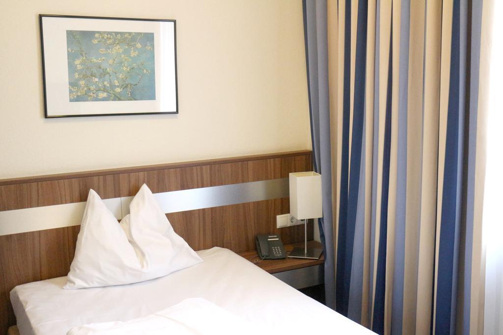Hotel Carina Viyana Dış mekan fotoğraf